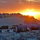 Jerusalem of Gold - gezongen door Ofra Haza